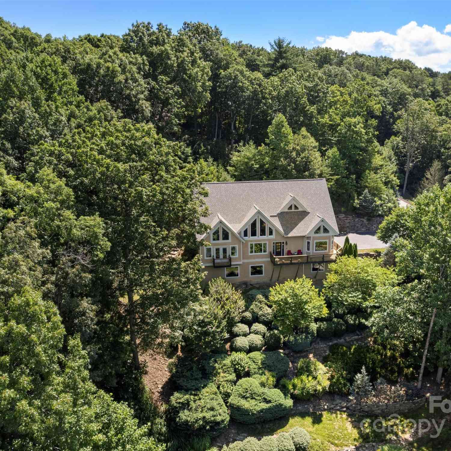 75 Timber Cove Court, Hendersonville, North Carolina image 2