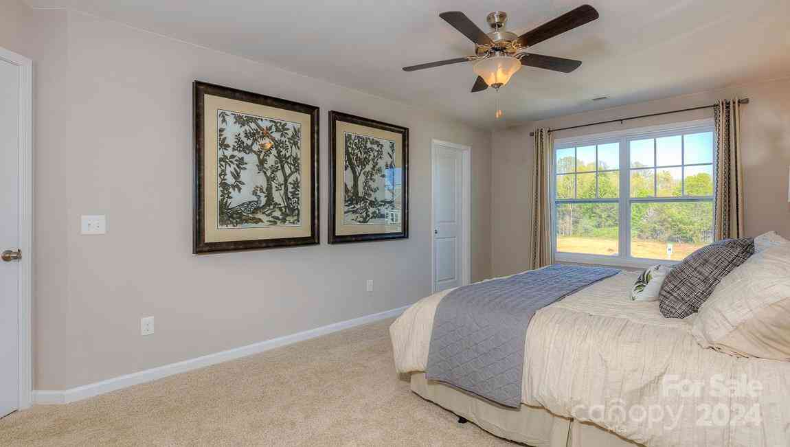284 Creekview Road, Hendersonville, North Carolina image 24
