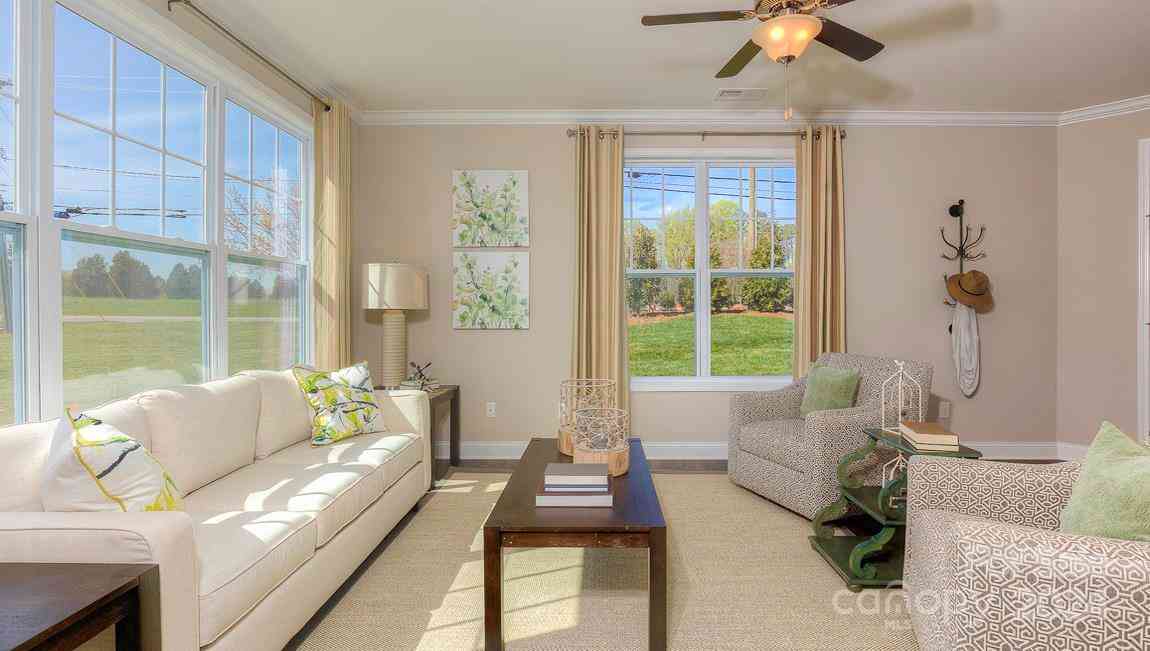 284 Creekview Road, Hendersonville, North Carolina image 10