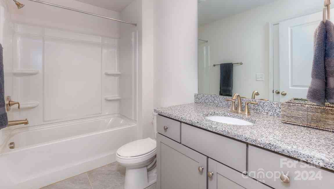 288 Creekview Road, Hendersonville, North Carolina image 24