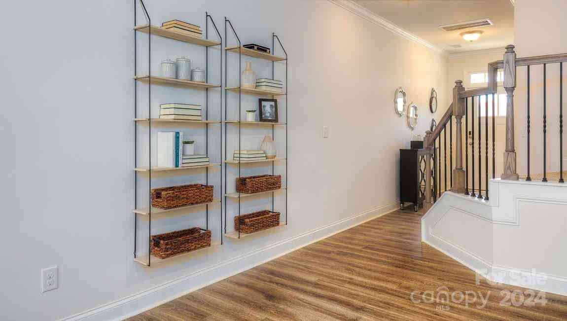 288 Creekview Road, Hendersonville, North Carolina image 4