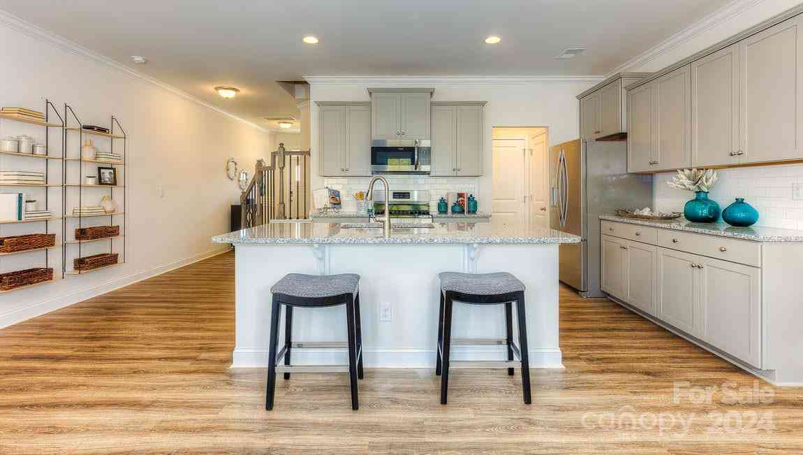 288 Creekview Road, Hendersonville, North Carolina image 14