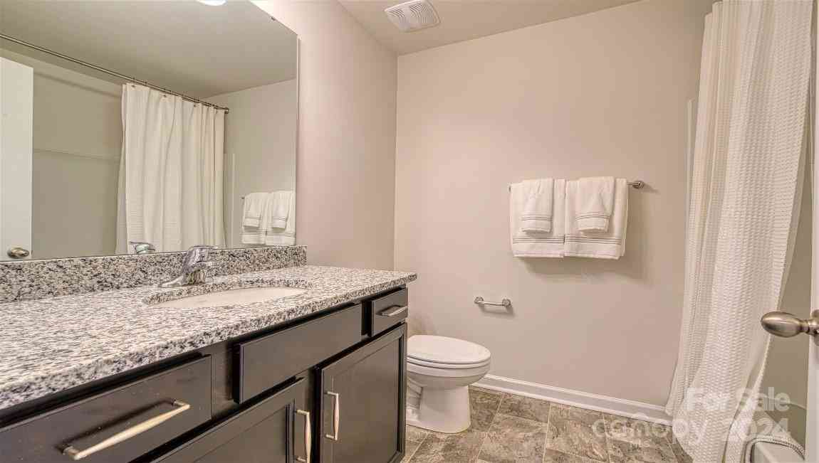 294 Creekview Road, Hendersonville, North Carolina image 31