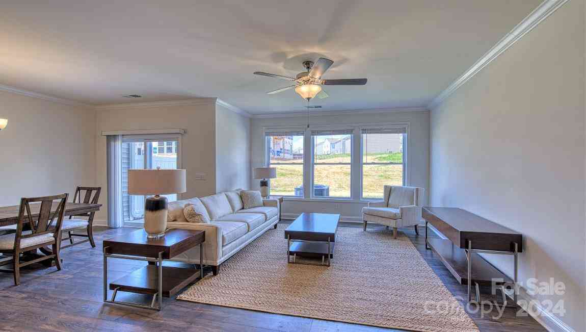 294 Creekview Road, Hendersonville, North Carolina image 7