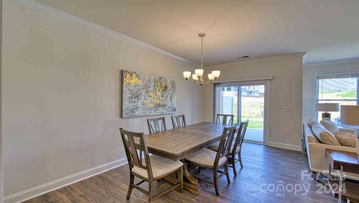 294 Creekview Road, Hendersonville, North Carolina image 18