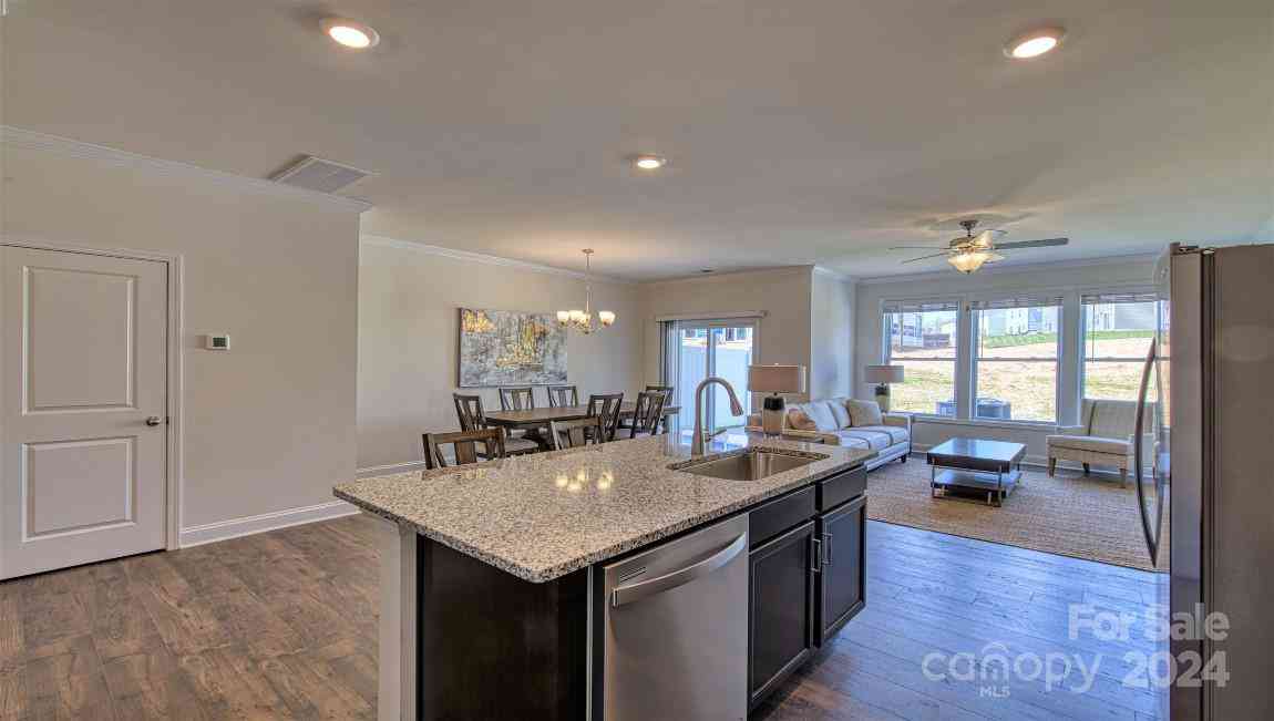 294 Creekview Road, Hendersonville, North Carolina image 13