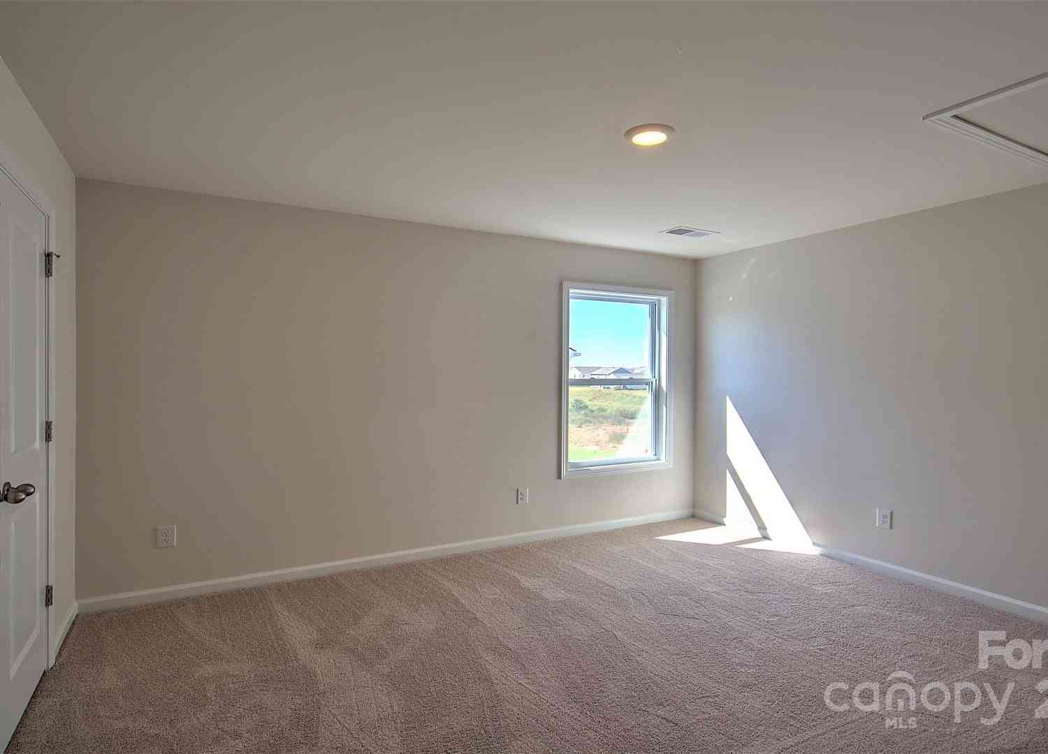 545 Fox Cove Road, Hendersonville, North Carolina image 29