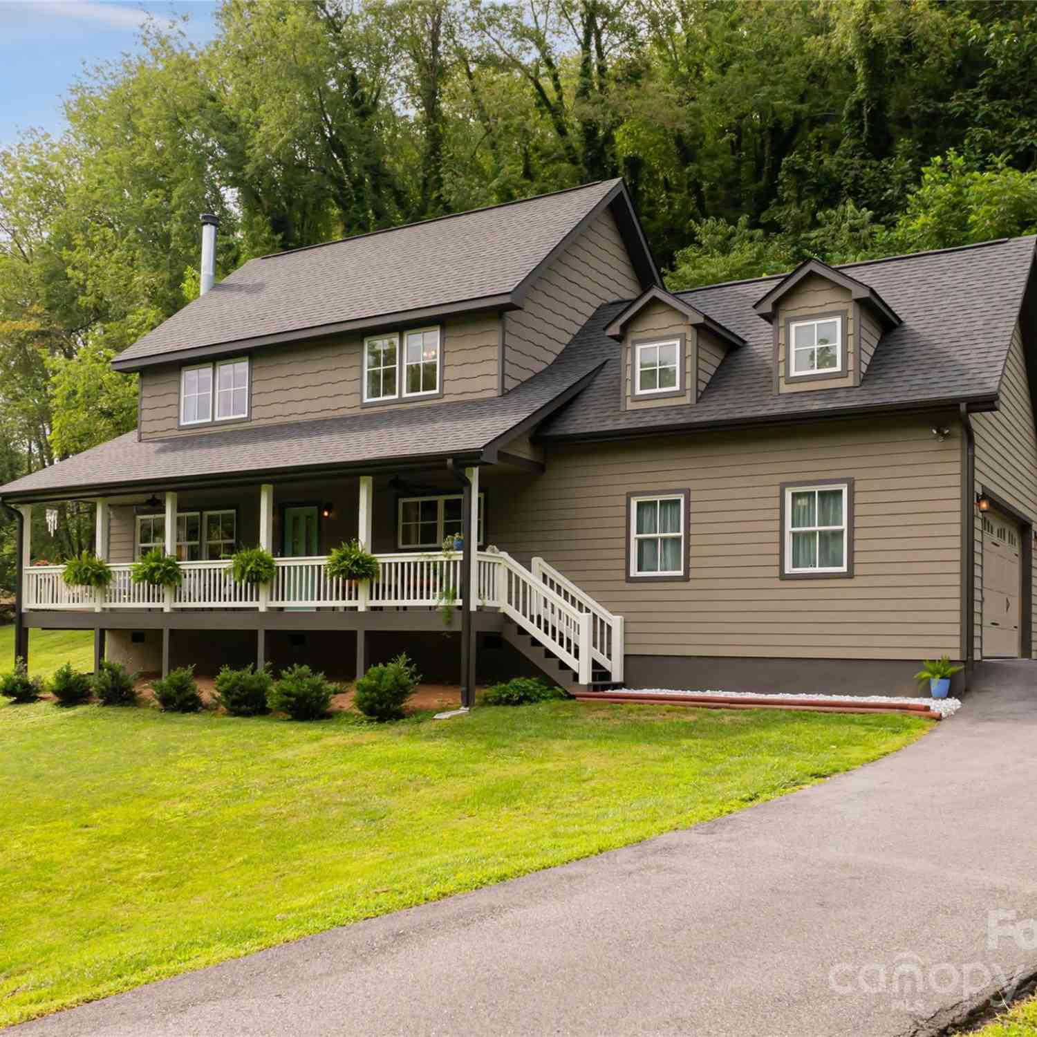144 Golf Course Road, Waynesville, North Carolina image 2
