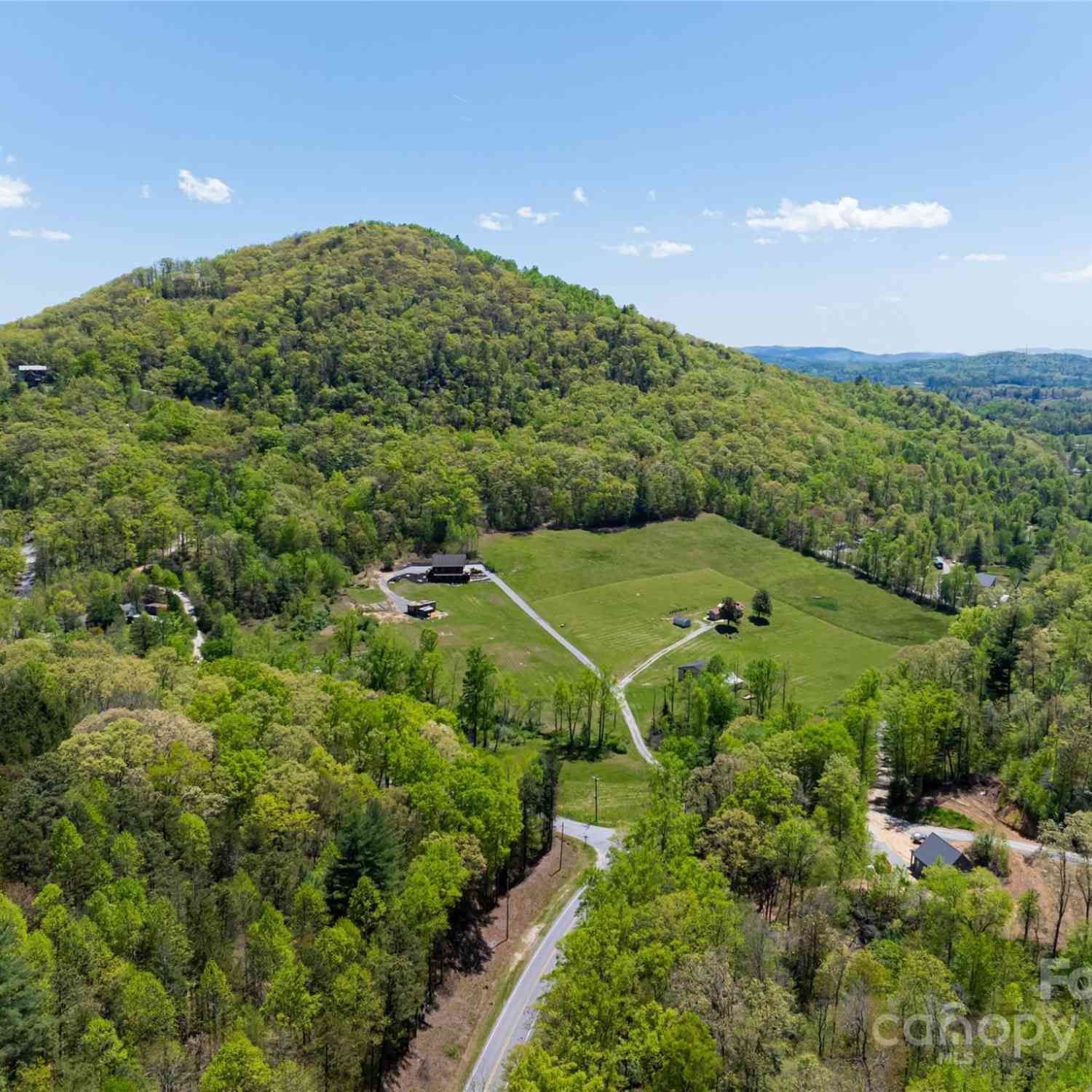 103 Maynards Way, Hendersonville, North Carolina image 4