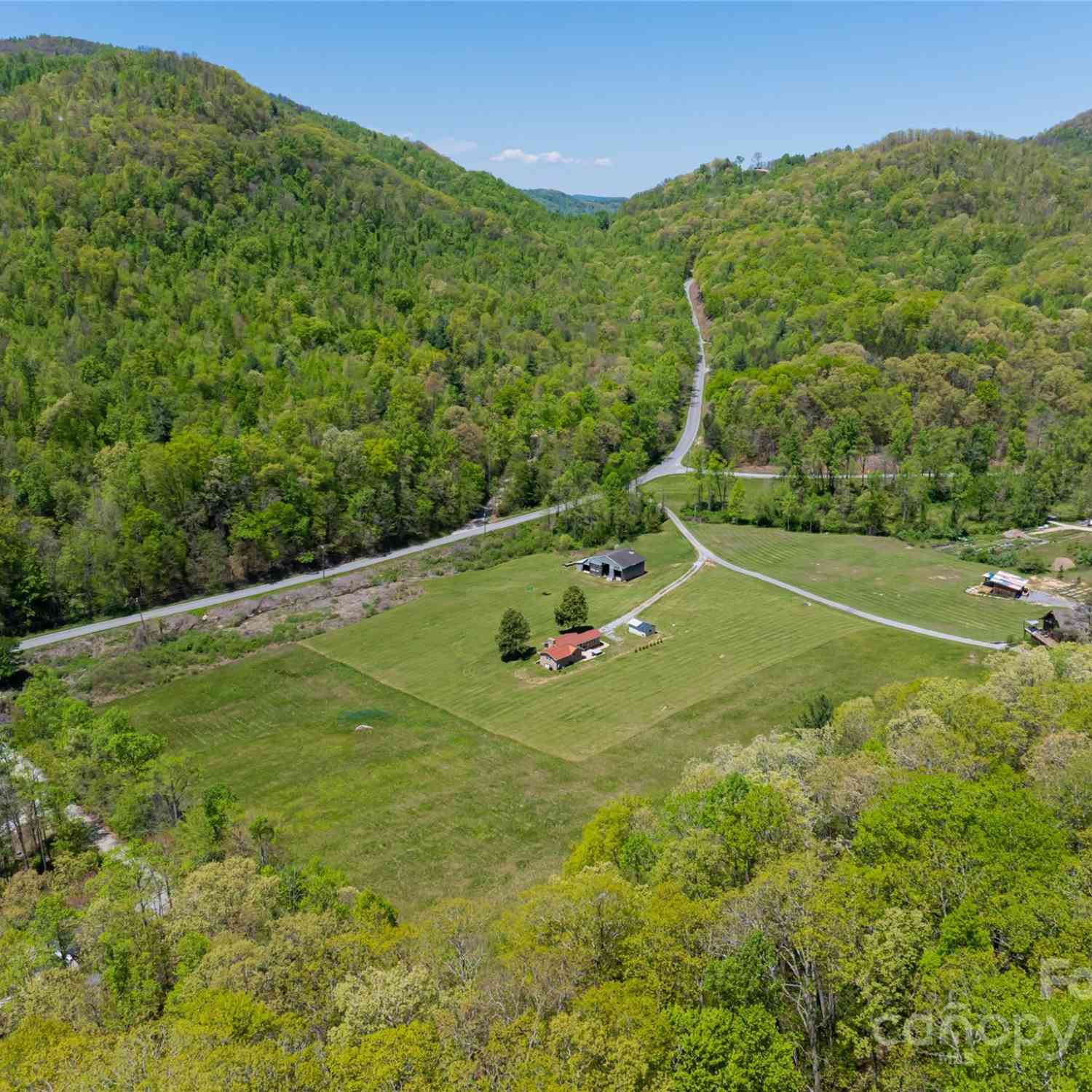 103 Maynards Way, Hendersonville, North Carolina image 1