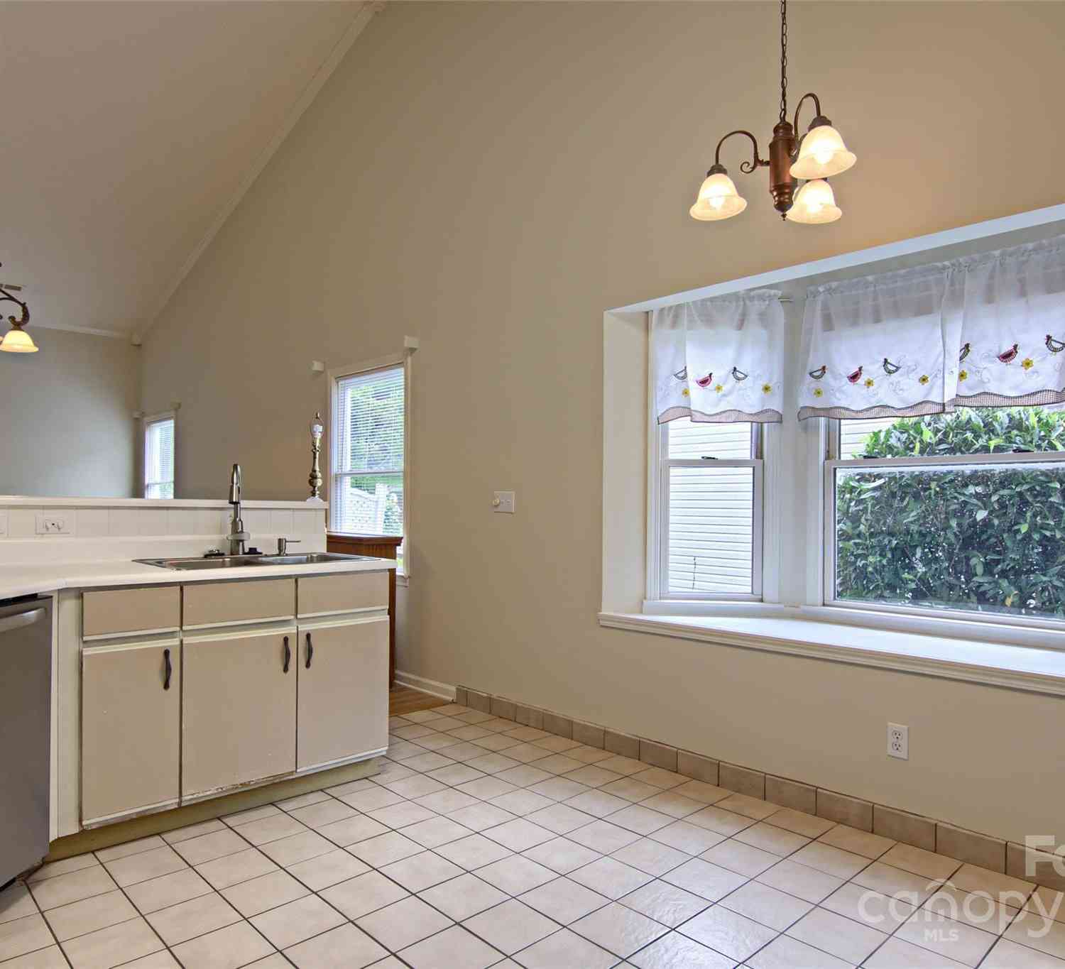 14 Tisha Lane, Hendersonville, North Carolina image 10