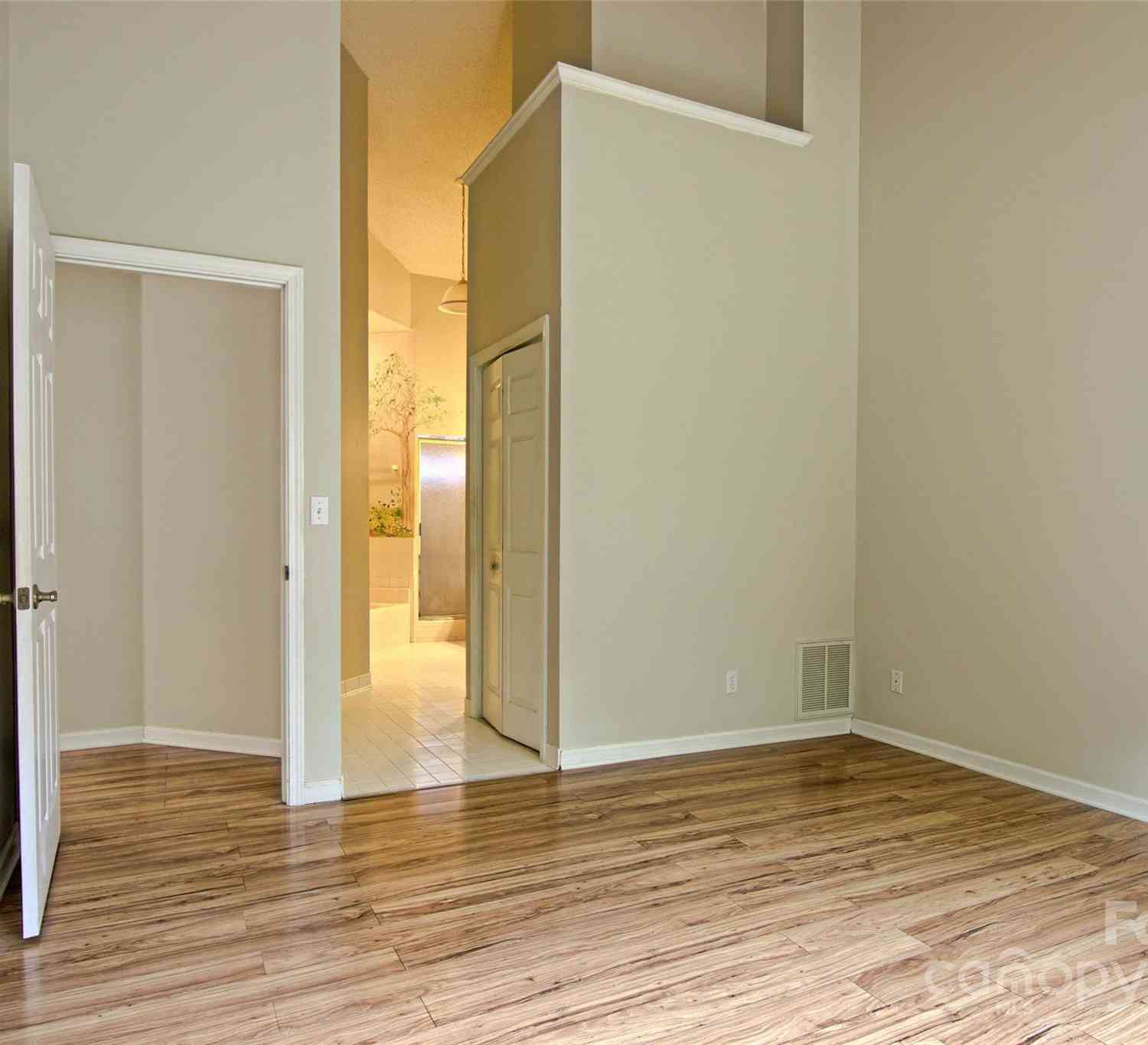 14 Tisha Lane, Hendersonville, North Carolina image 17