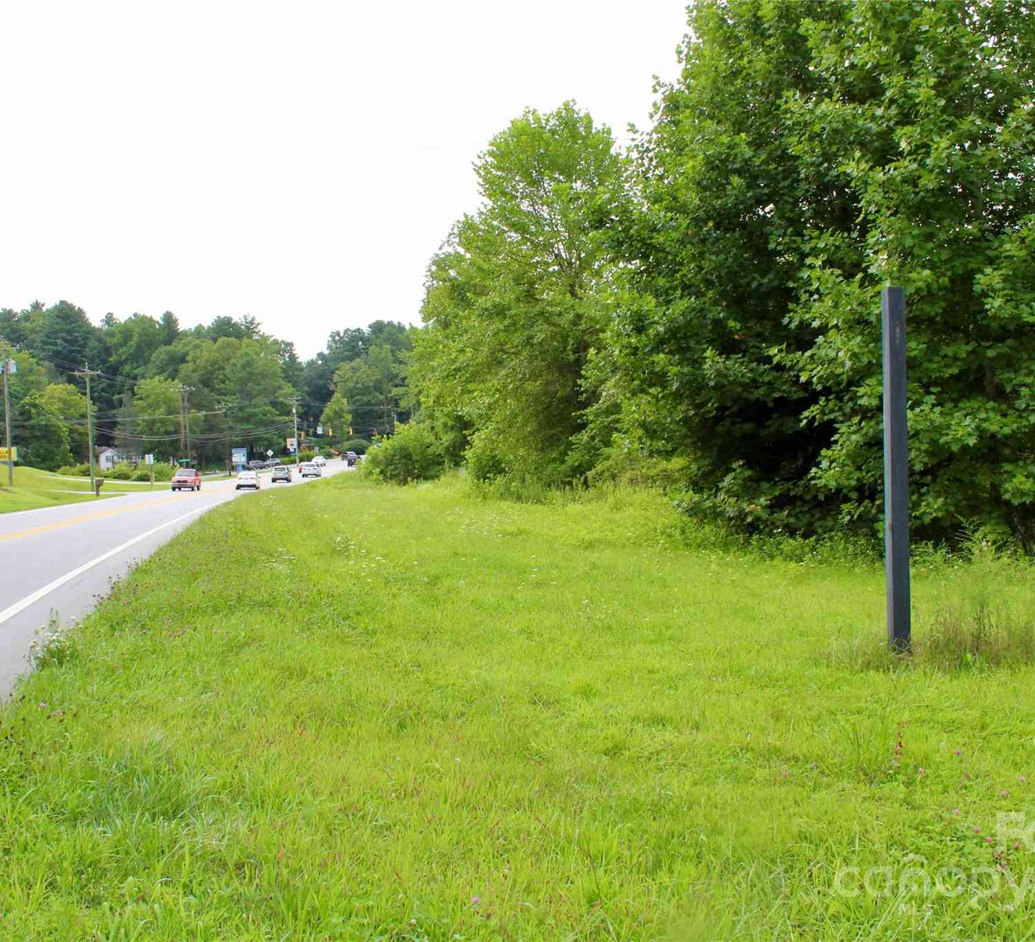 00 Haywood Road, Hendersonville, North Carolina image 2