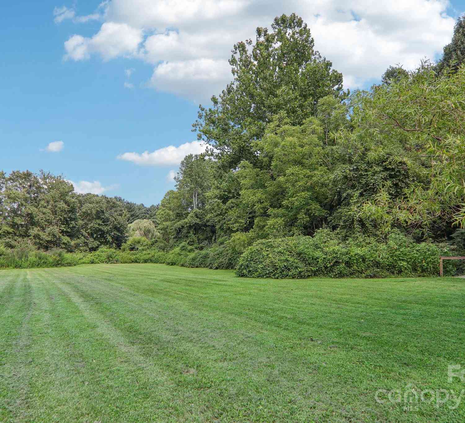23 Country Meadows Lane, Hendersonville, North Carolina image 25