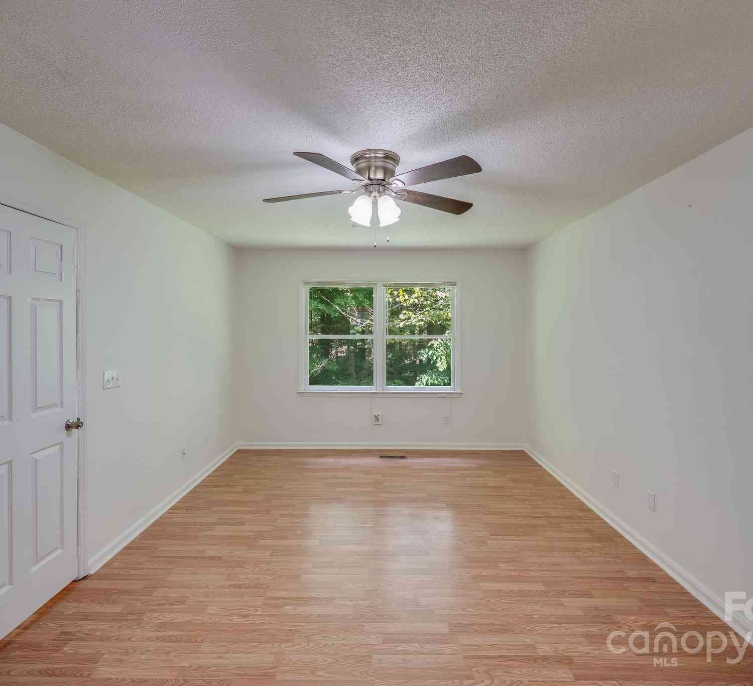 911 Foxborough Road, Charlotte, North Carolina image 13