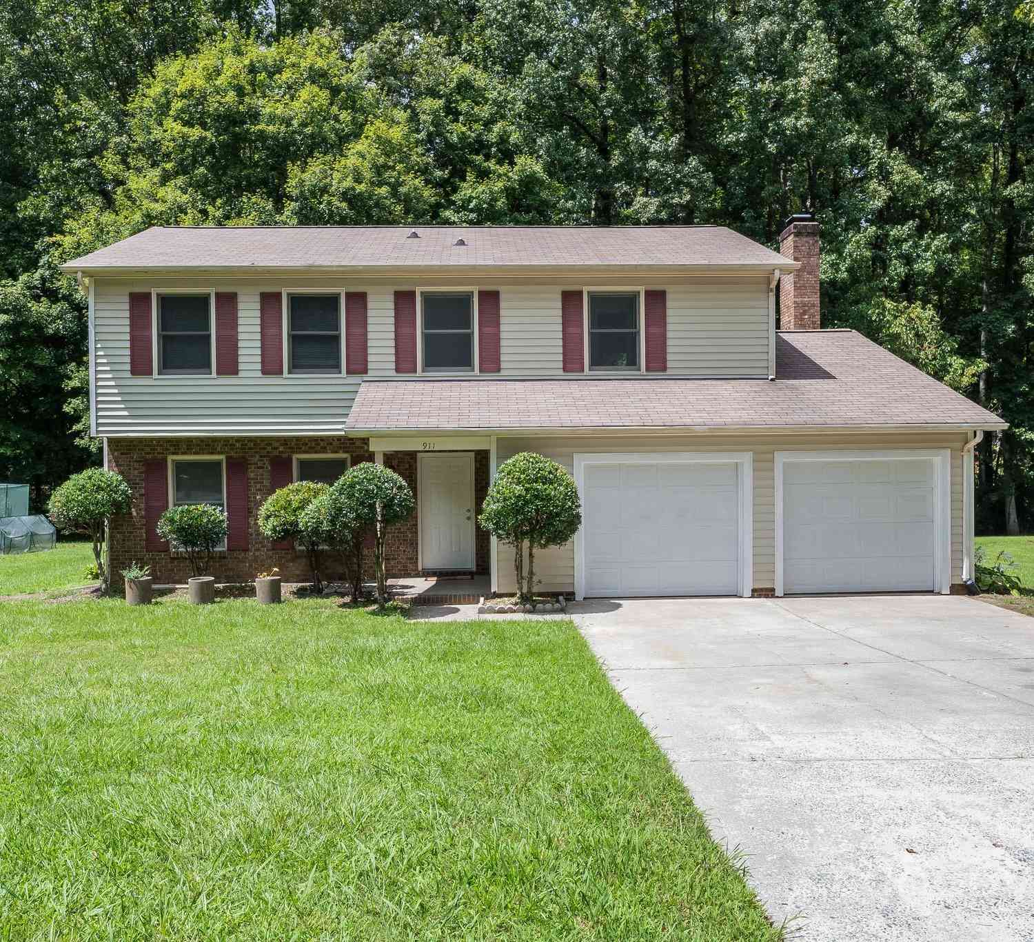 911 Foxborough Road, Charlotte, North Carolina image 1