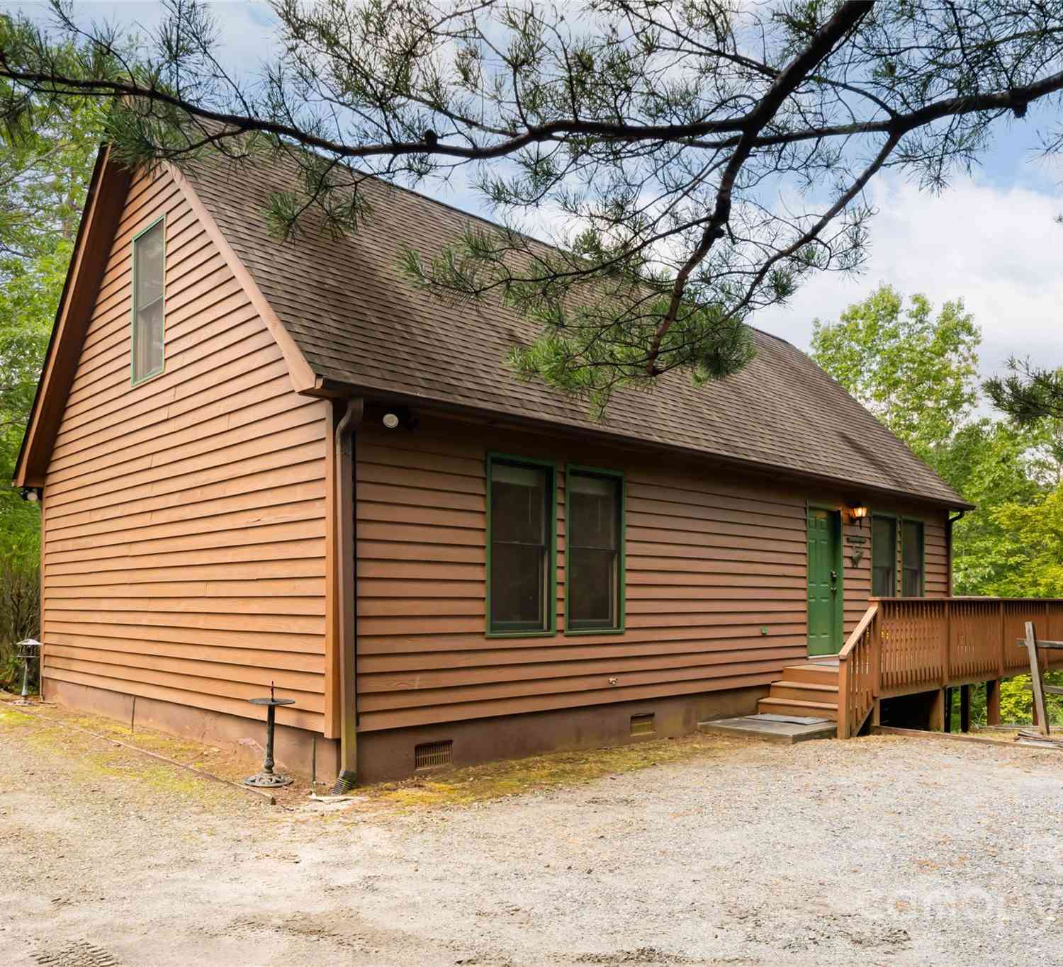 572 South Drive, Lake Lure, North Carolina image 1