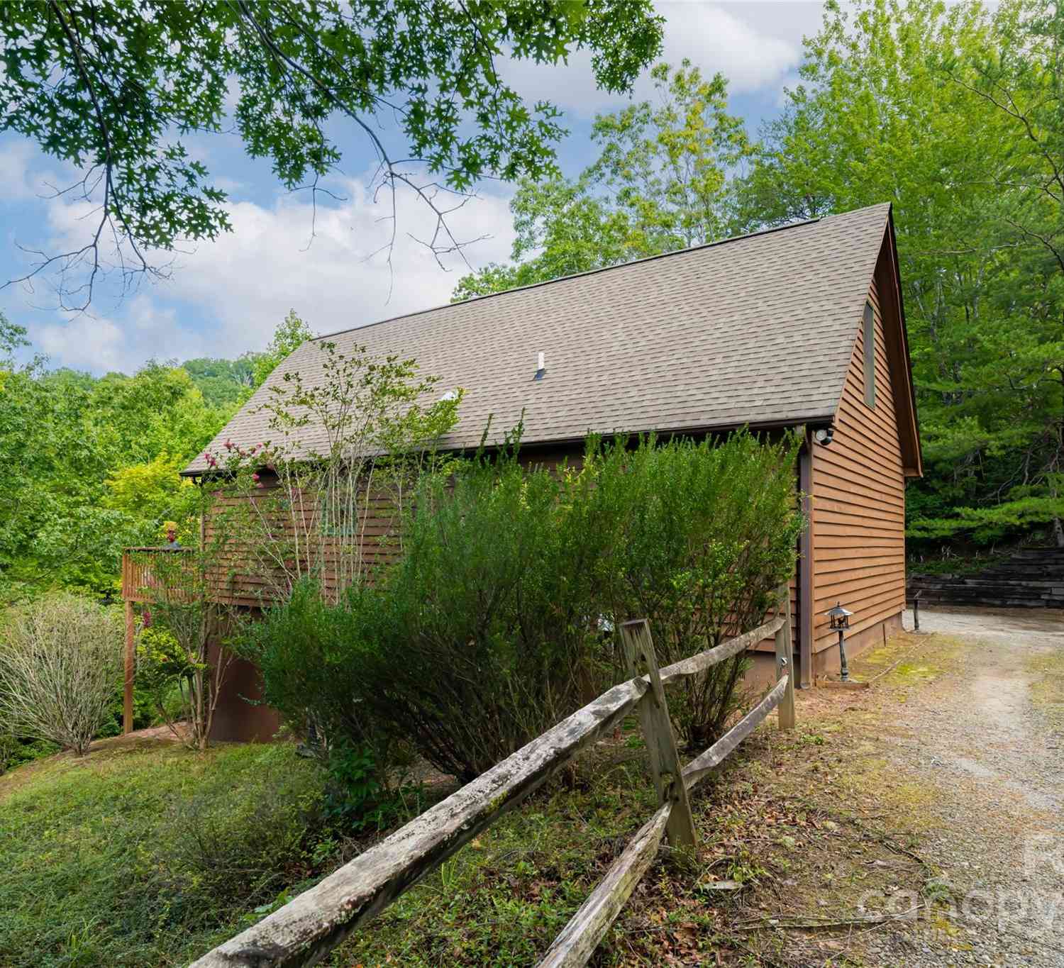 572 South Drive, Lake Lure, North Carolina image 37