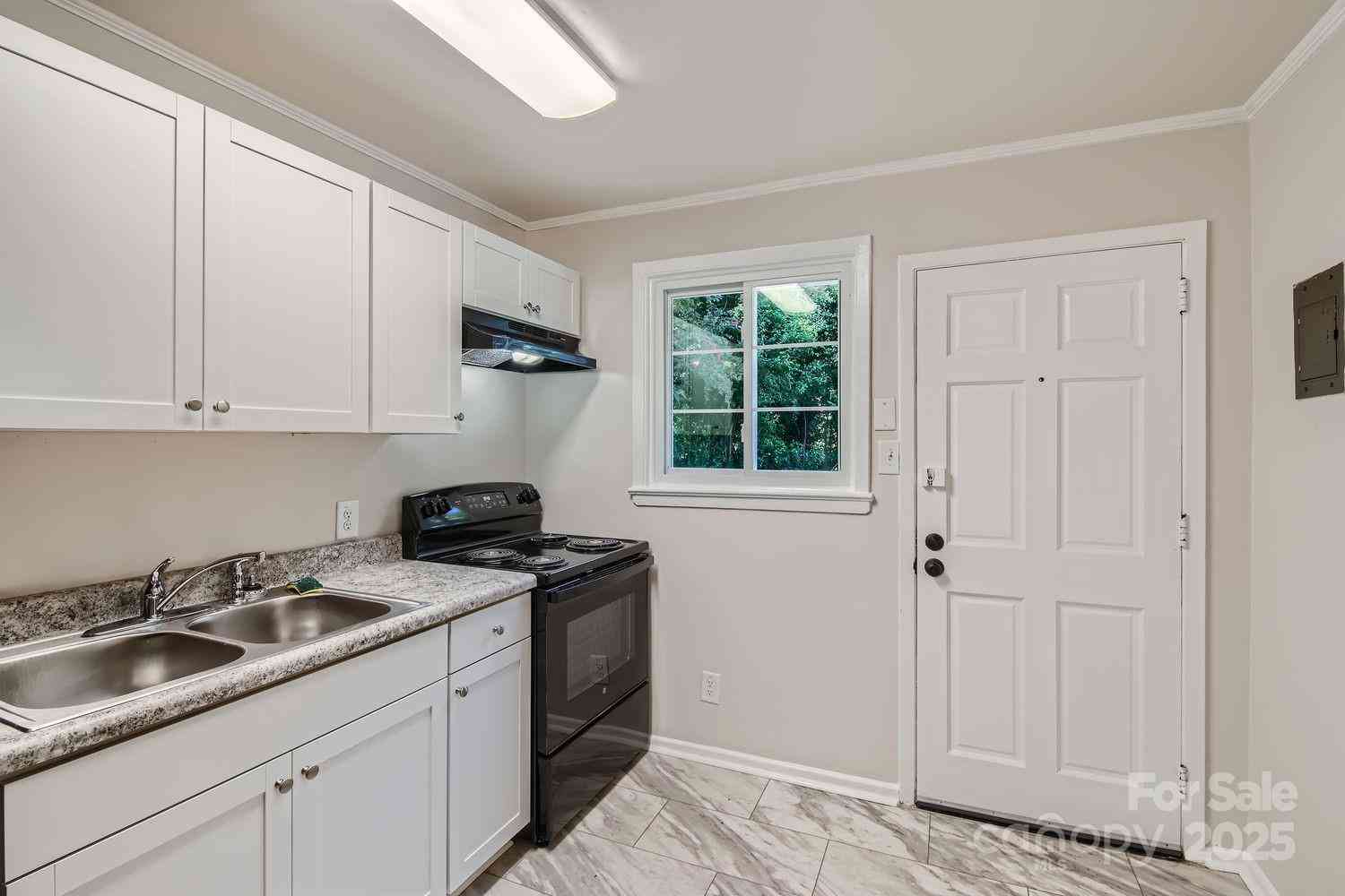3245 Minnesota Road, Charlotte, North Carolina image 8