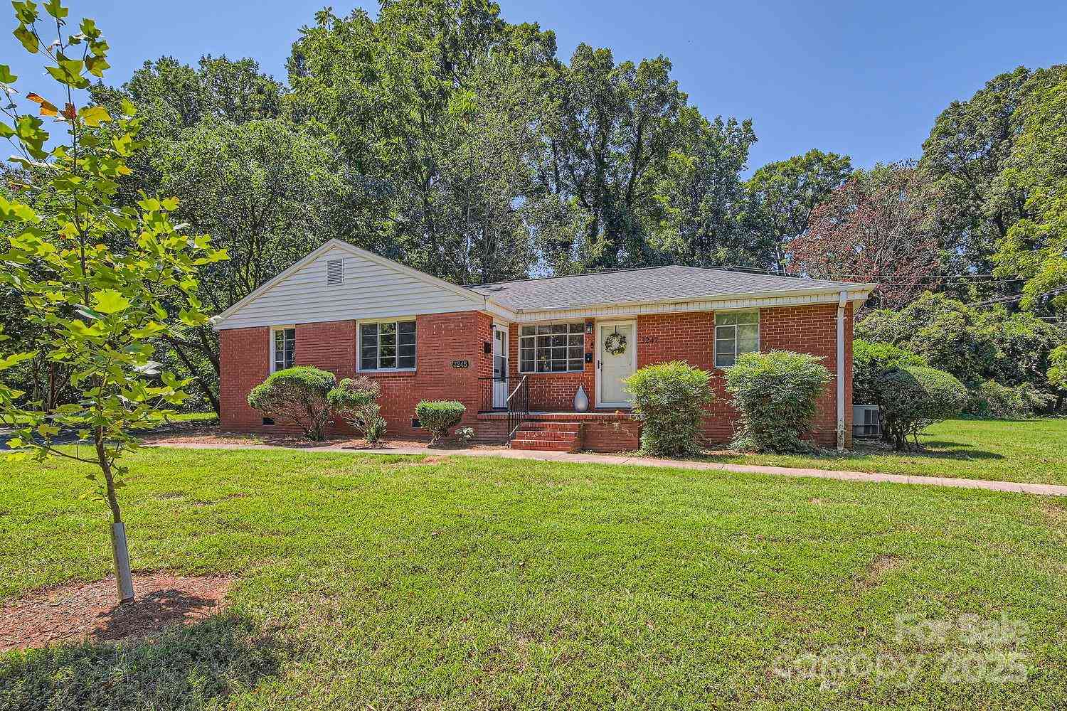 3245 Minnesota Road, Charlotte, North Carolina image 4