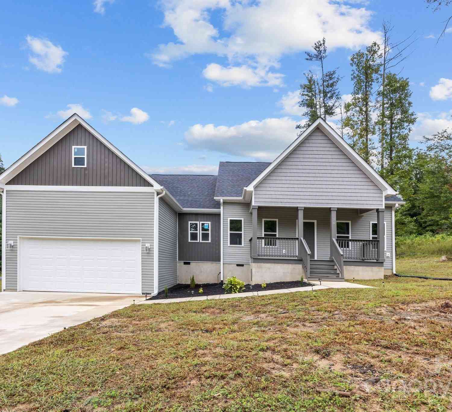 79 Crystal Mountain Drive, Hendersonville, North Carolina image 1