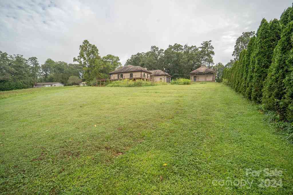 110 E Glenwood Lane, Hendersonville, North Carolina image 44