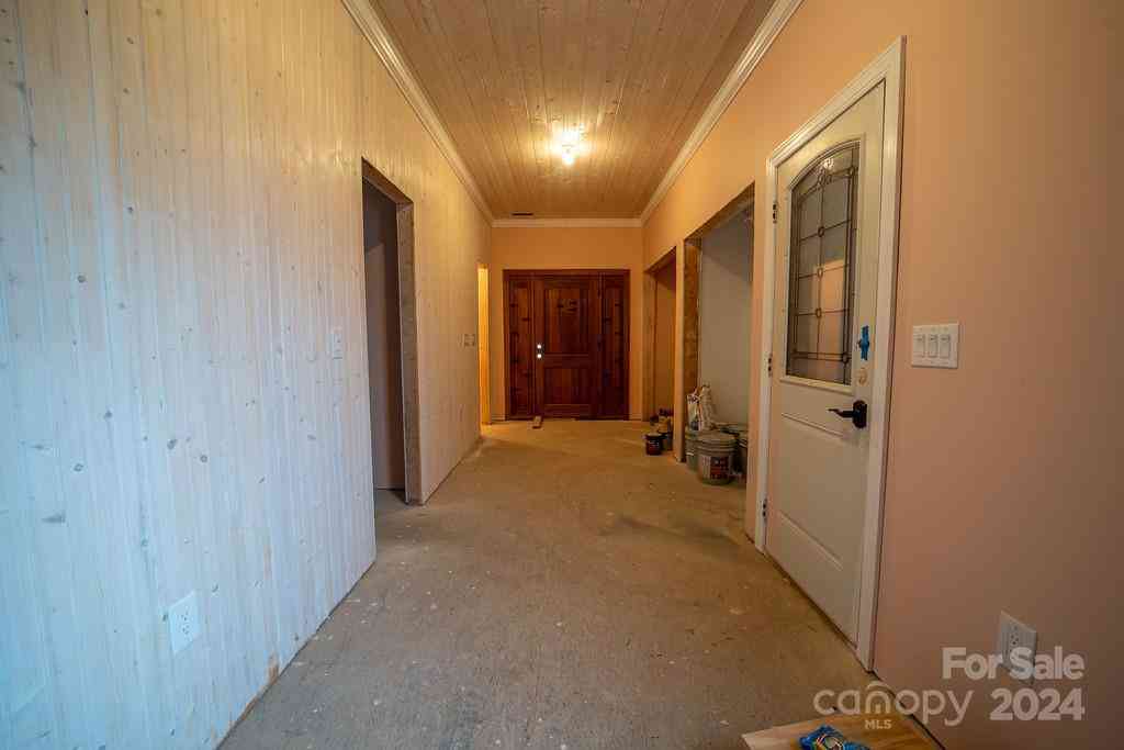 110 E Glenwood Lane, Hendersonville, North Carolina image 11