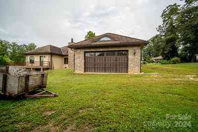 110 E Glenwood Lane, Hendersonville, North Carolina image 7