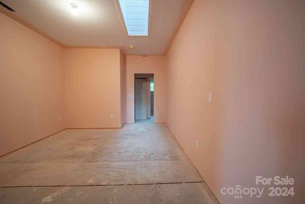 110 E Glenwood Lane, Hendersonville, North Carolina image 19