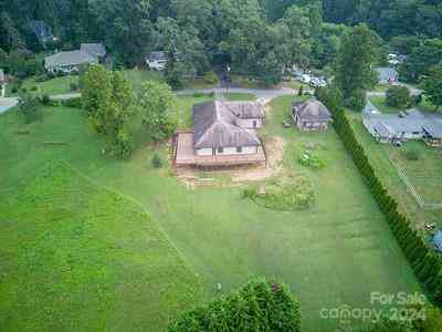 110 E Glenwood Lane, Hendersonville, North Carolina image 45