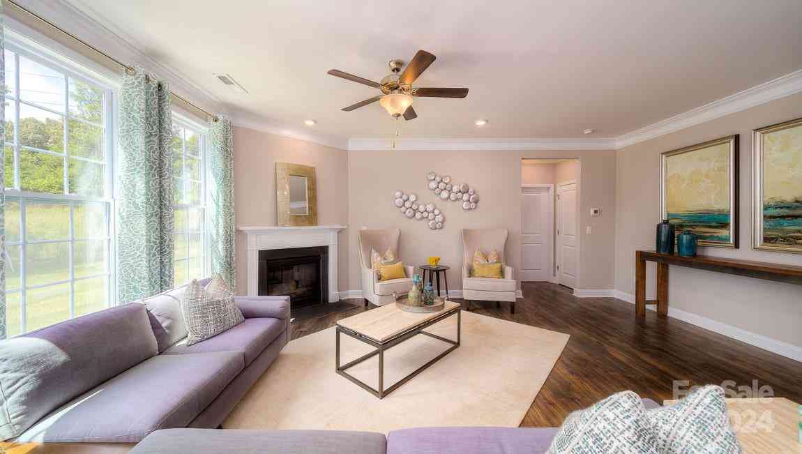 561 Fox Cove Road, Hendersonville, North Carolina image 20