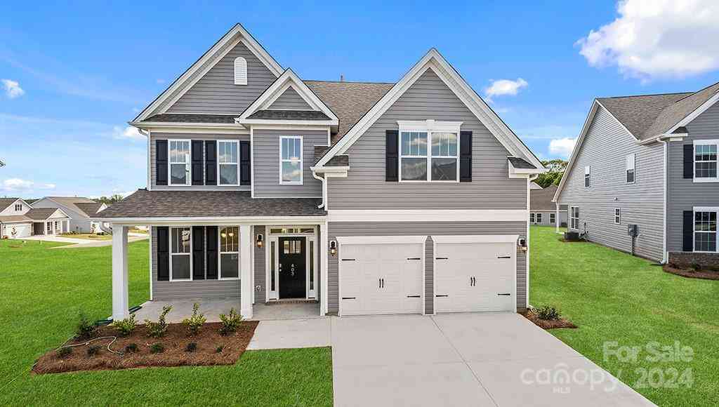 561 Fox Cove Road, Hendersonville, North Carolina image 1