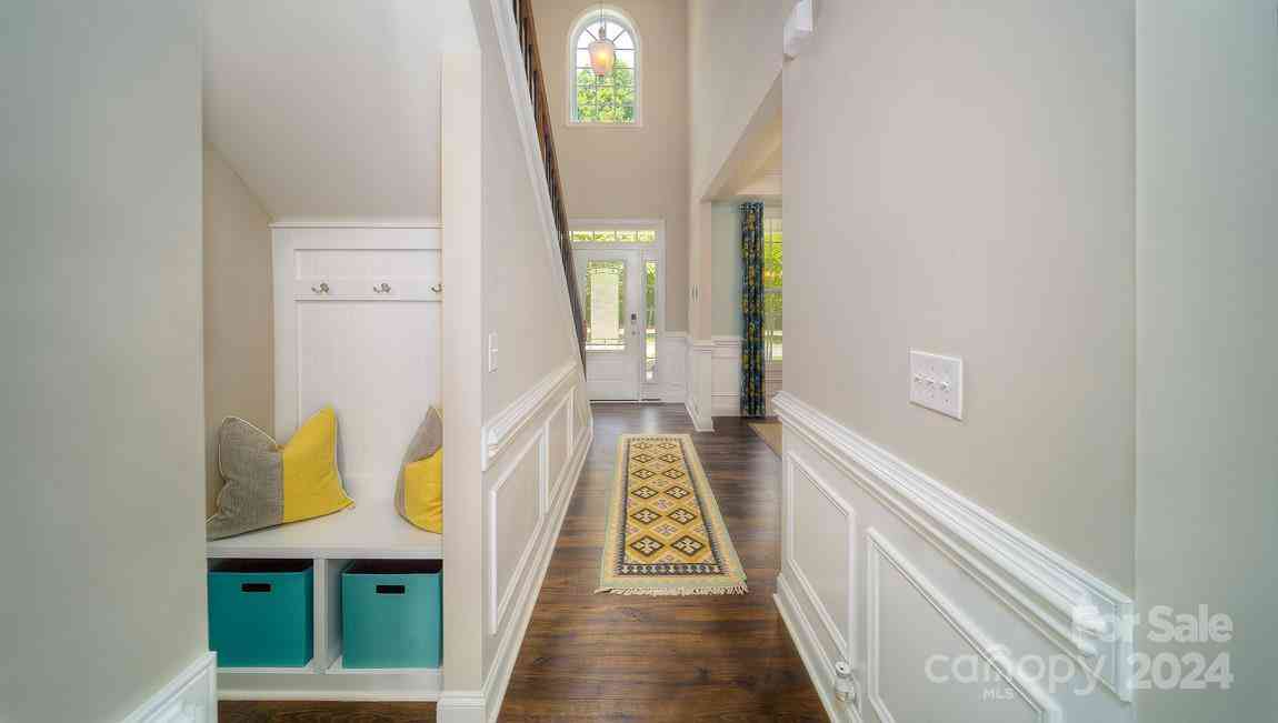 561 Fox Cove Road, Hendersonville, North Carolina image 7