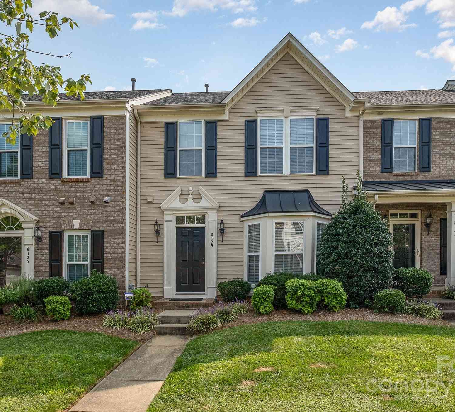 8129 Bridgegate Drive, Huntersville, North Carolina image 1