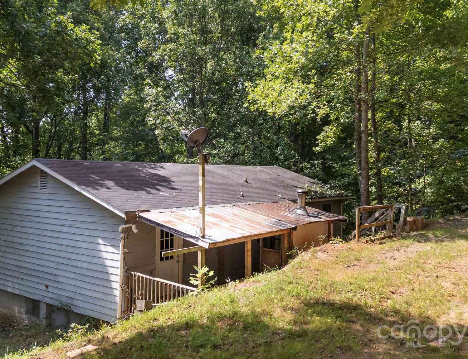 242 Moody Cove Road, Weaverville, North Carolina image 2