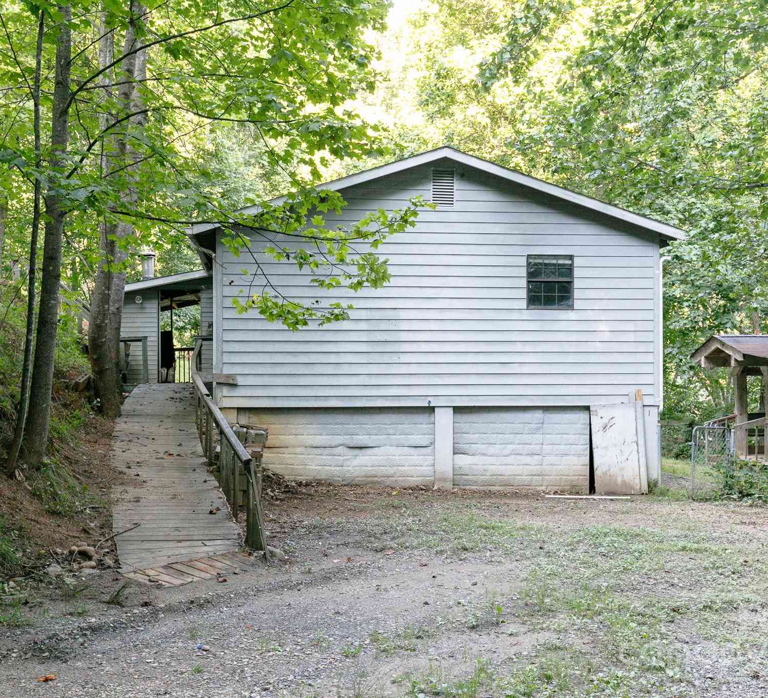 242 Moody Cove Road, Weaverville, North Carolina image 4