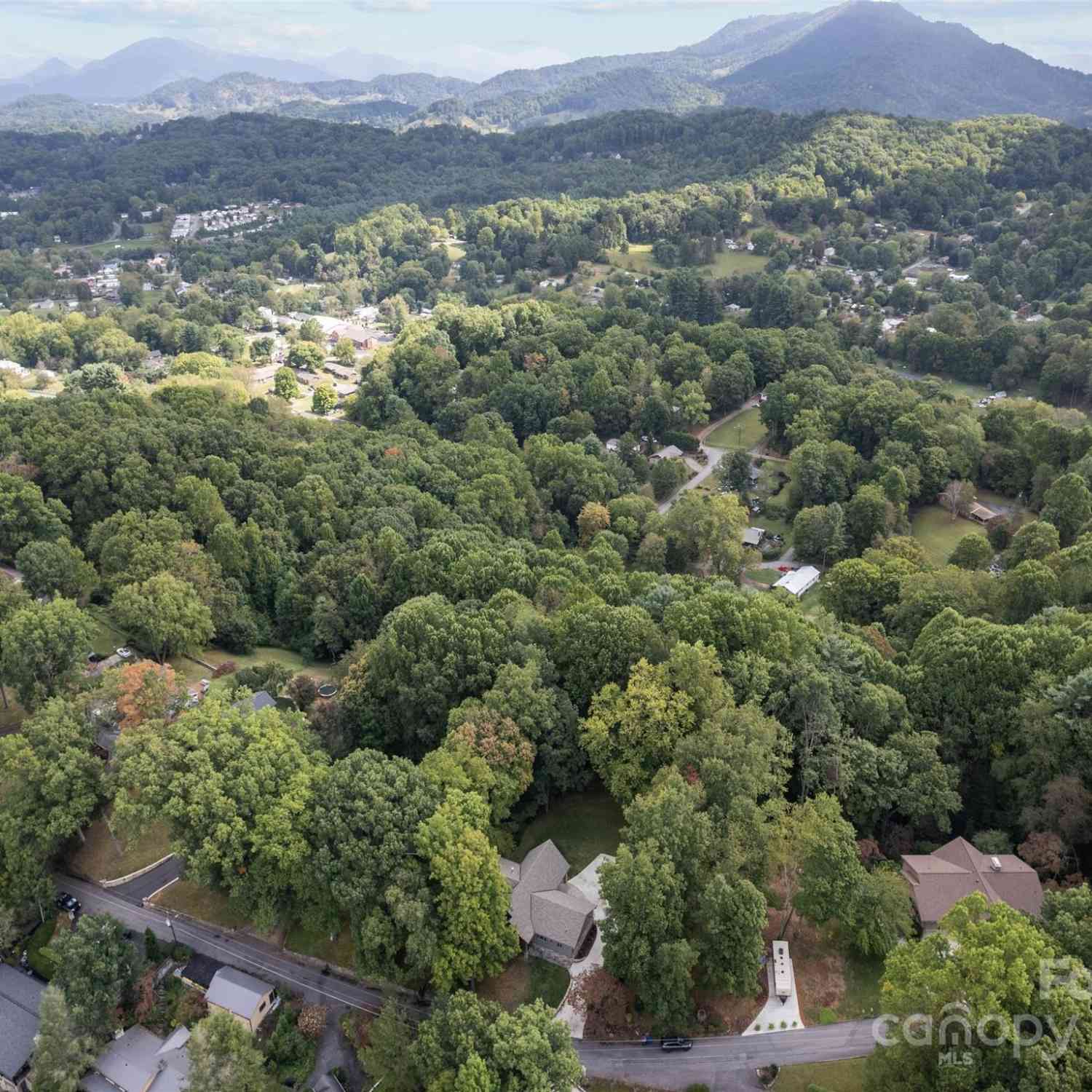 165 Breezemont Drive, Waynesville, North Carolina image 8