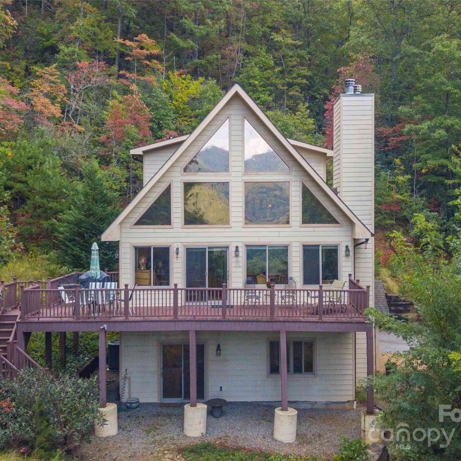 1159 Mount Chalet Road, Canton, North Carolina image 3