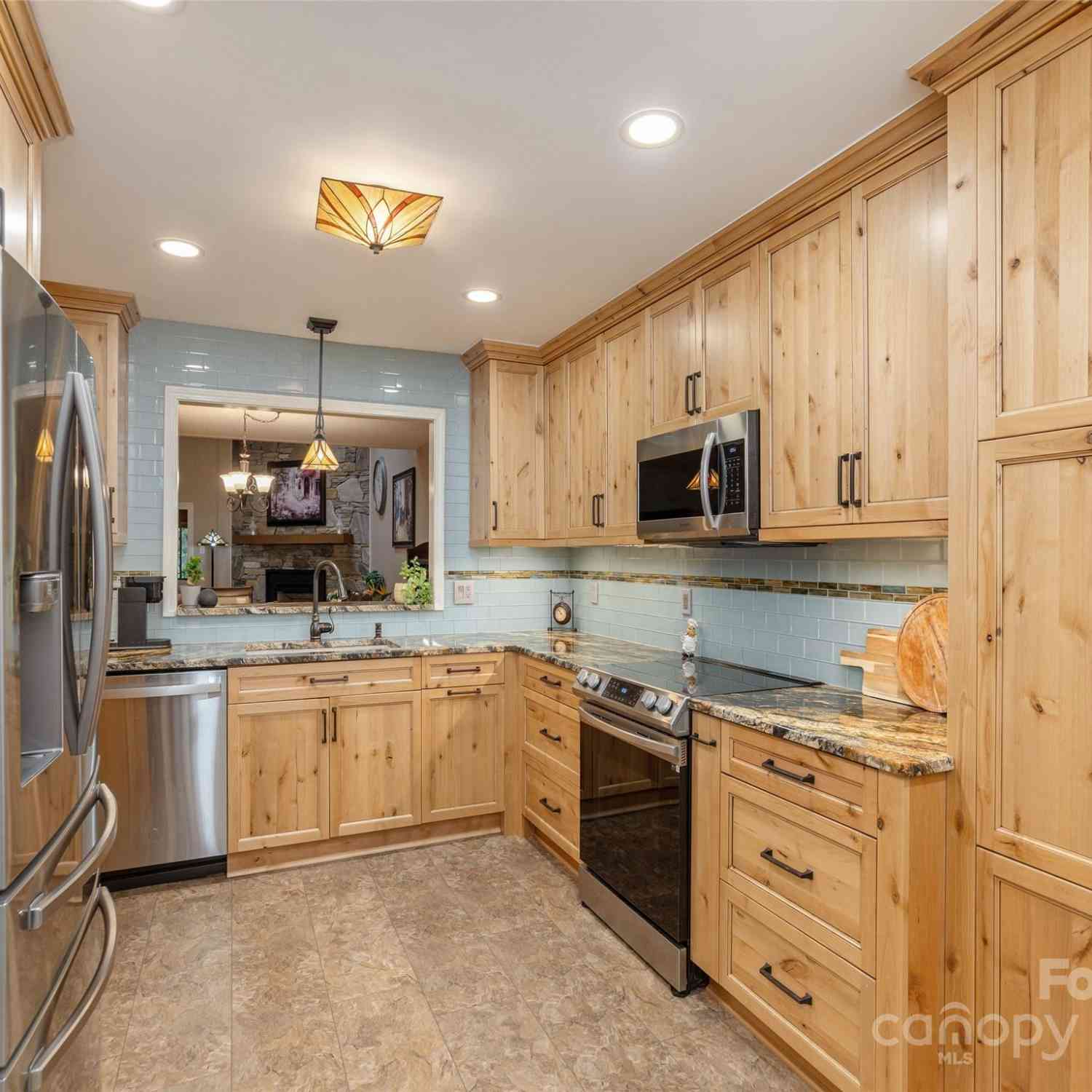 303 White Oak Drive, Hendersonville, North Carolina image 11