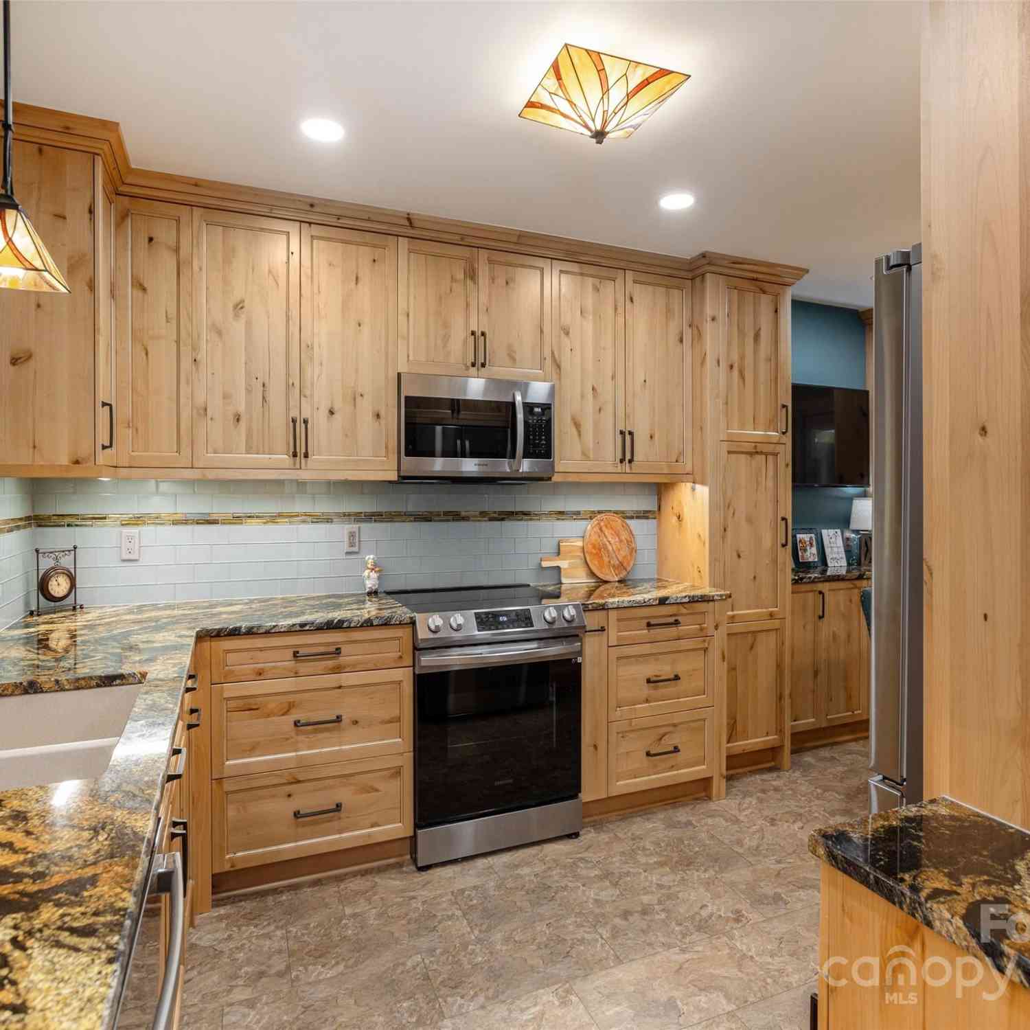 303 White Oak Drive, Hendersonville, North Carolina image 12