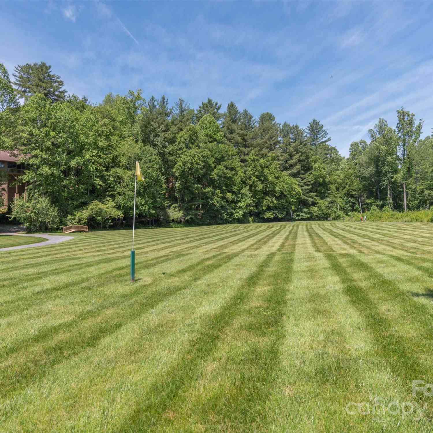 303 White Oak Drive, Hendersonville, North Carolina image 33