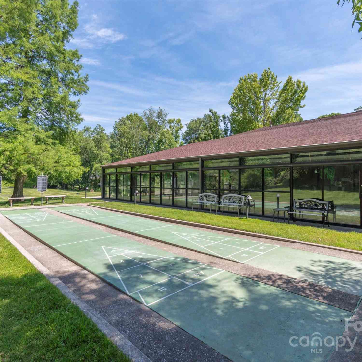 303 White Oak Drive, Hendersonville, North Carolina image 30