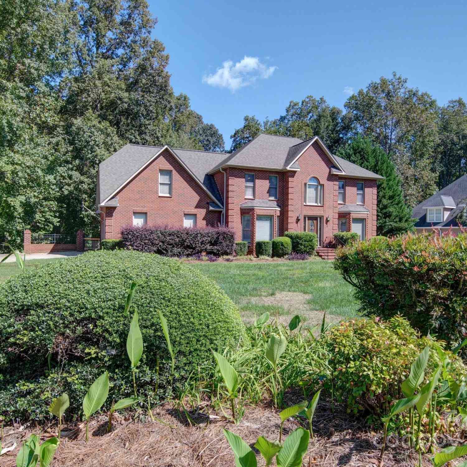 907 Weymouth Drive, Gastonia, North Carolina image 1