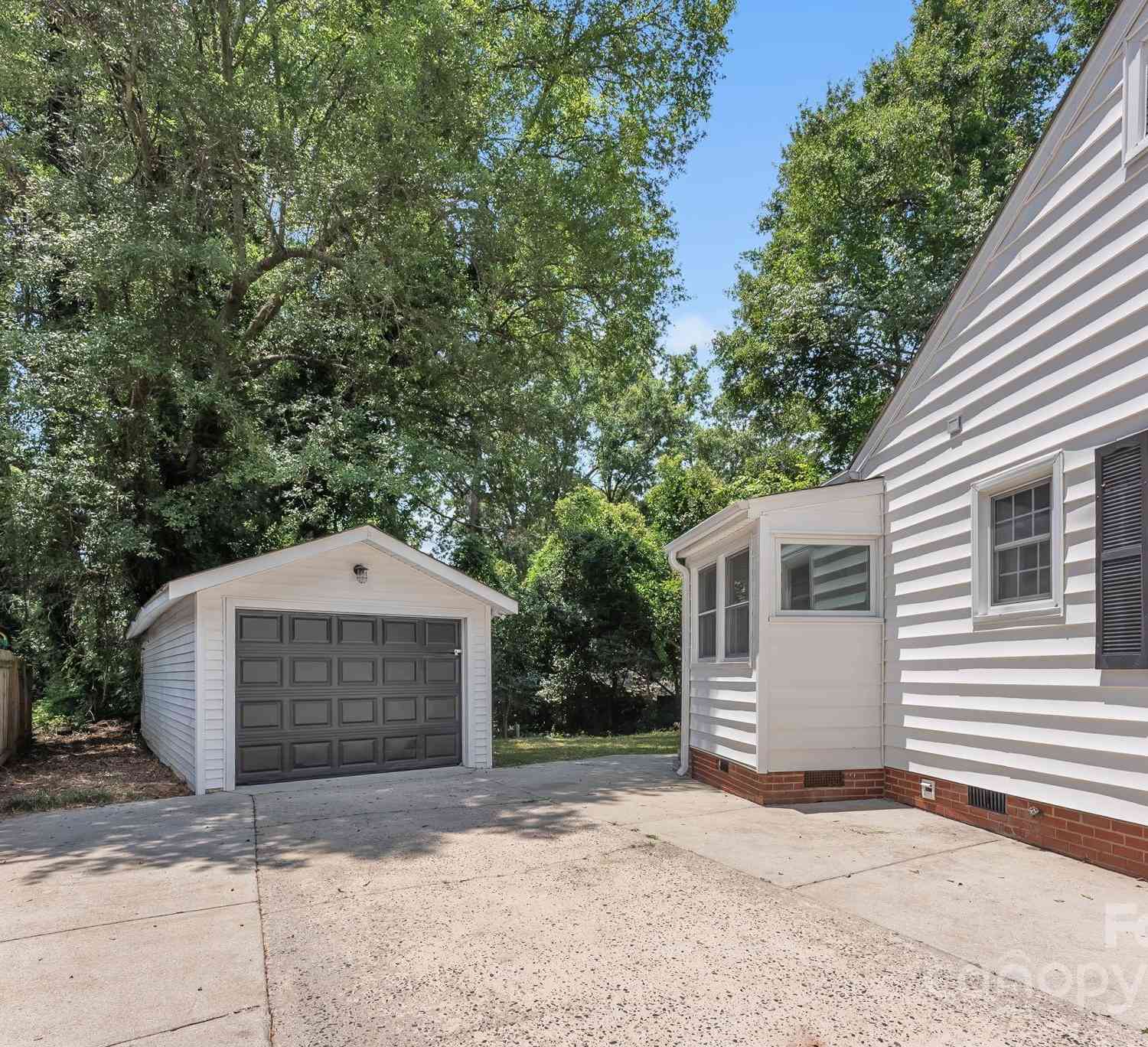 1003 Woodland Drive, Gastonia, North Carolina image 9