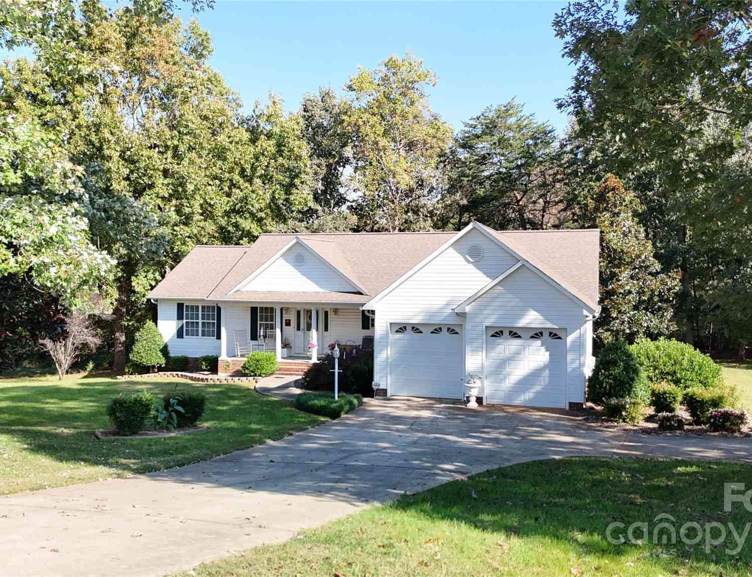 1499 Angela Court, Lincolnton, North Carolina image 2