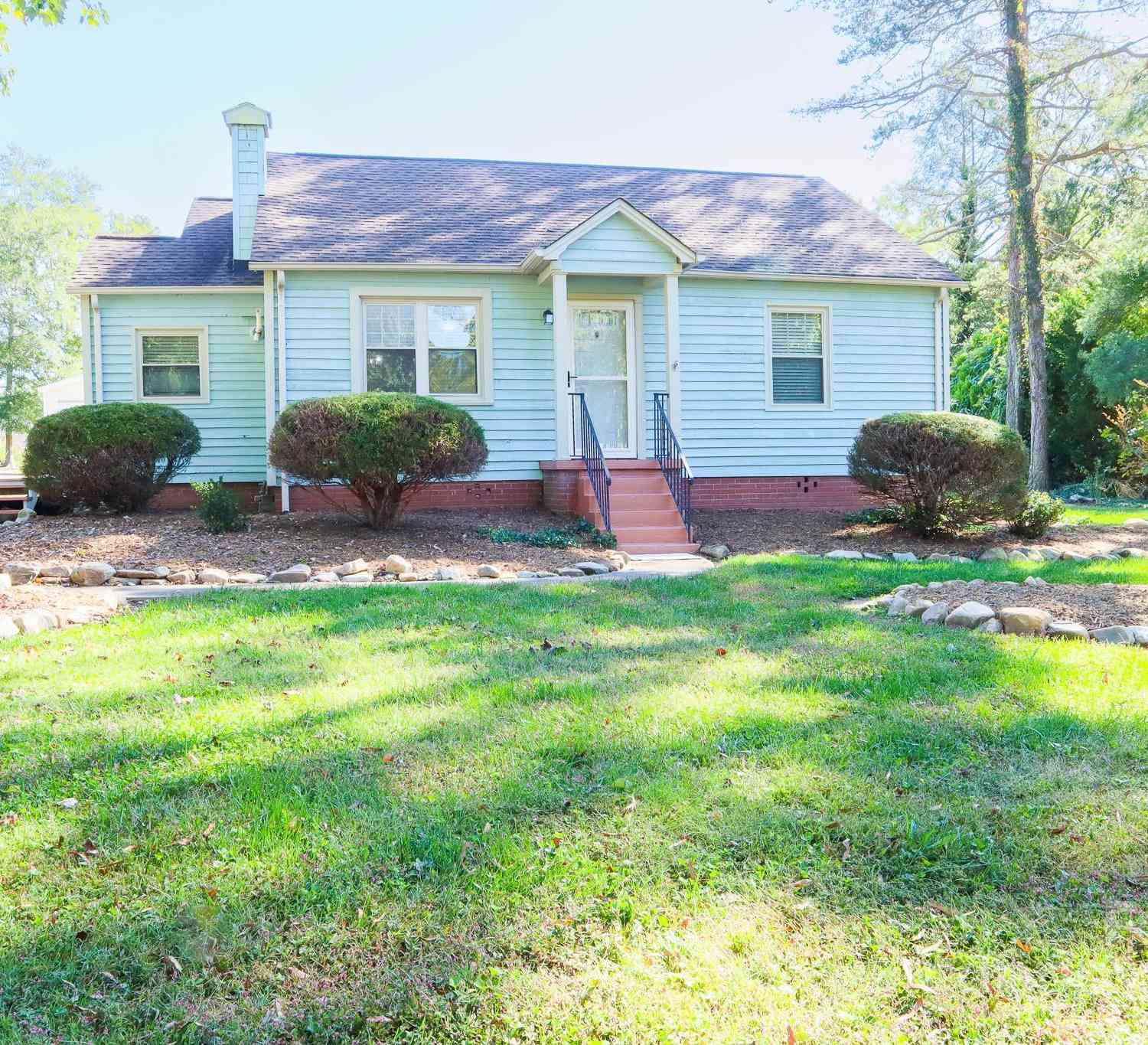 1350 8th Street, Hickory, North Carolina image 2