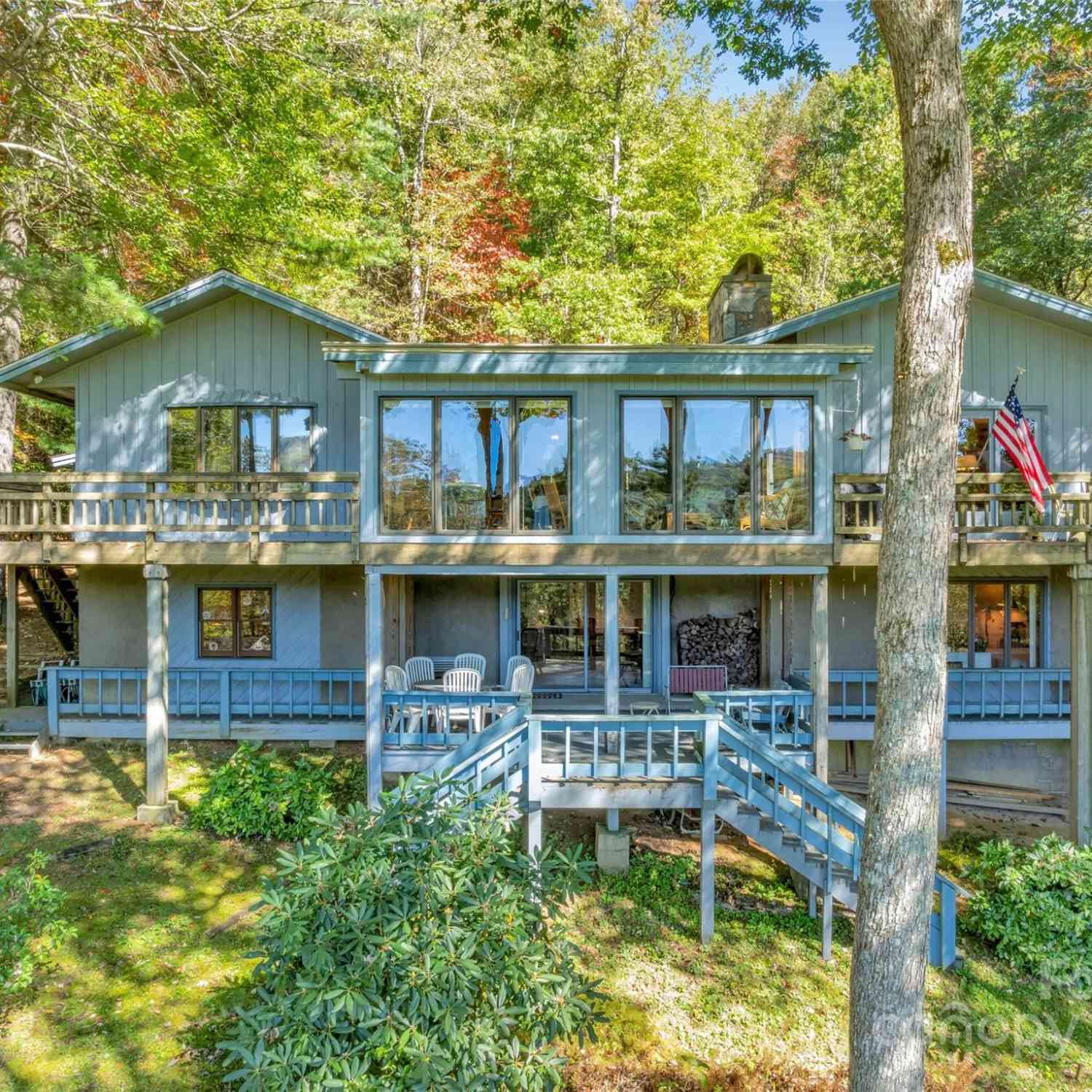 636 Cherokee Trace, Lake Toxaway, North Carolina image 1