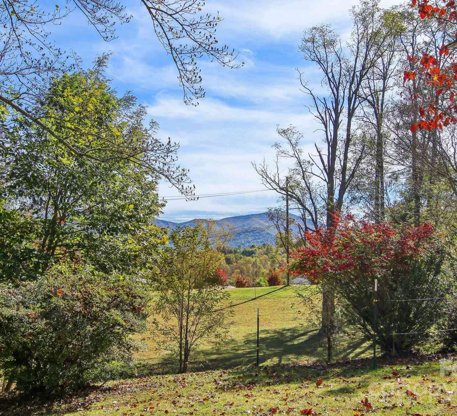 396 & 400 Will Hyatt Road, Waynesville, North Carolina image 9