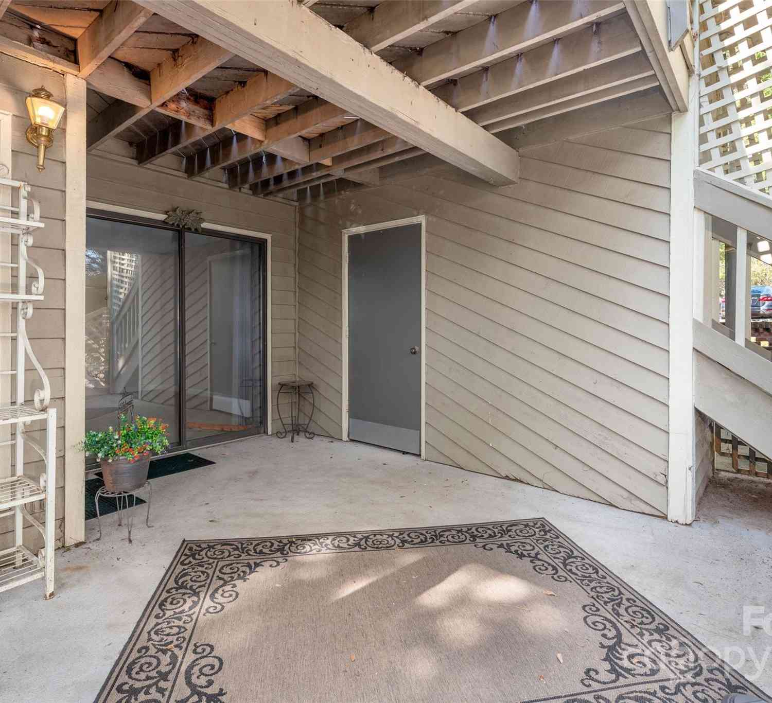 1606 Sharon Road #35, Charlotte, North Carolina image 2