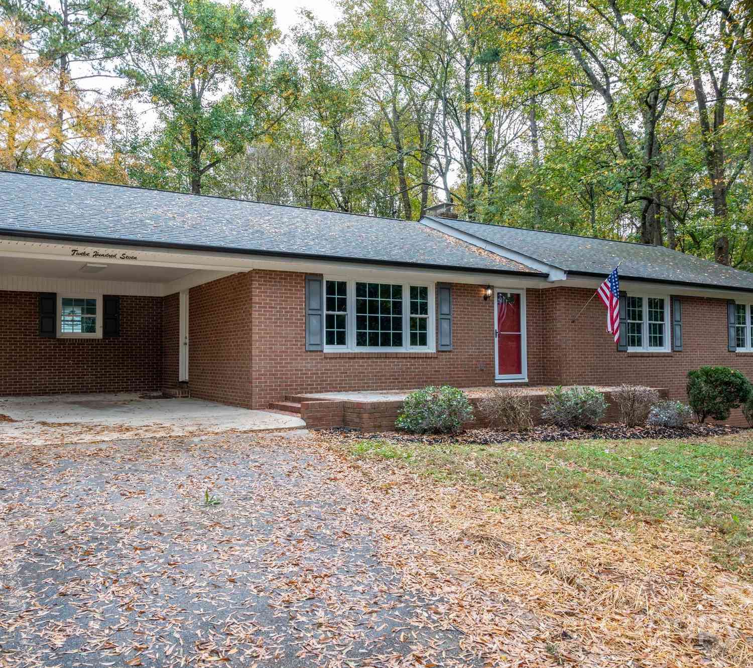 1207 S Poplar Street, Landis, North Carolina image 9